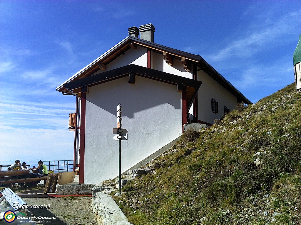 54 Rifugio Bietti.jpg